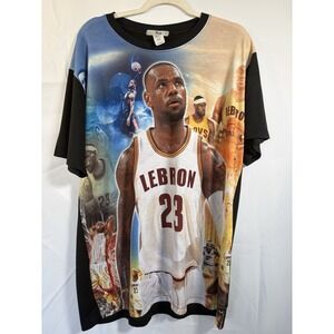 King T Shirt Size 2XL LeBron James Short Sleeve Pullover